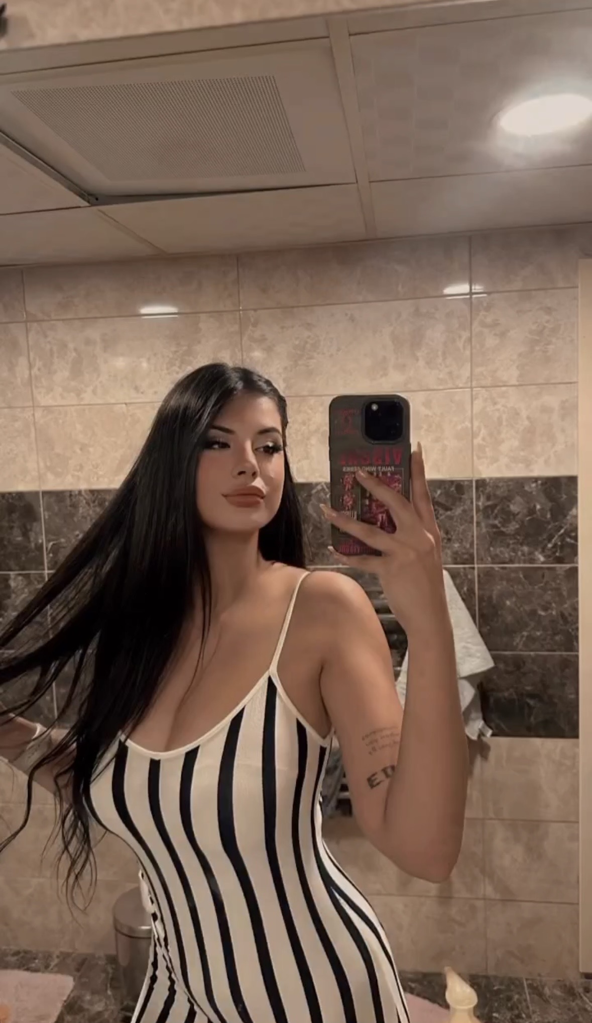 Tüysüzler Üniversiteli Escort Dicle