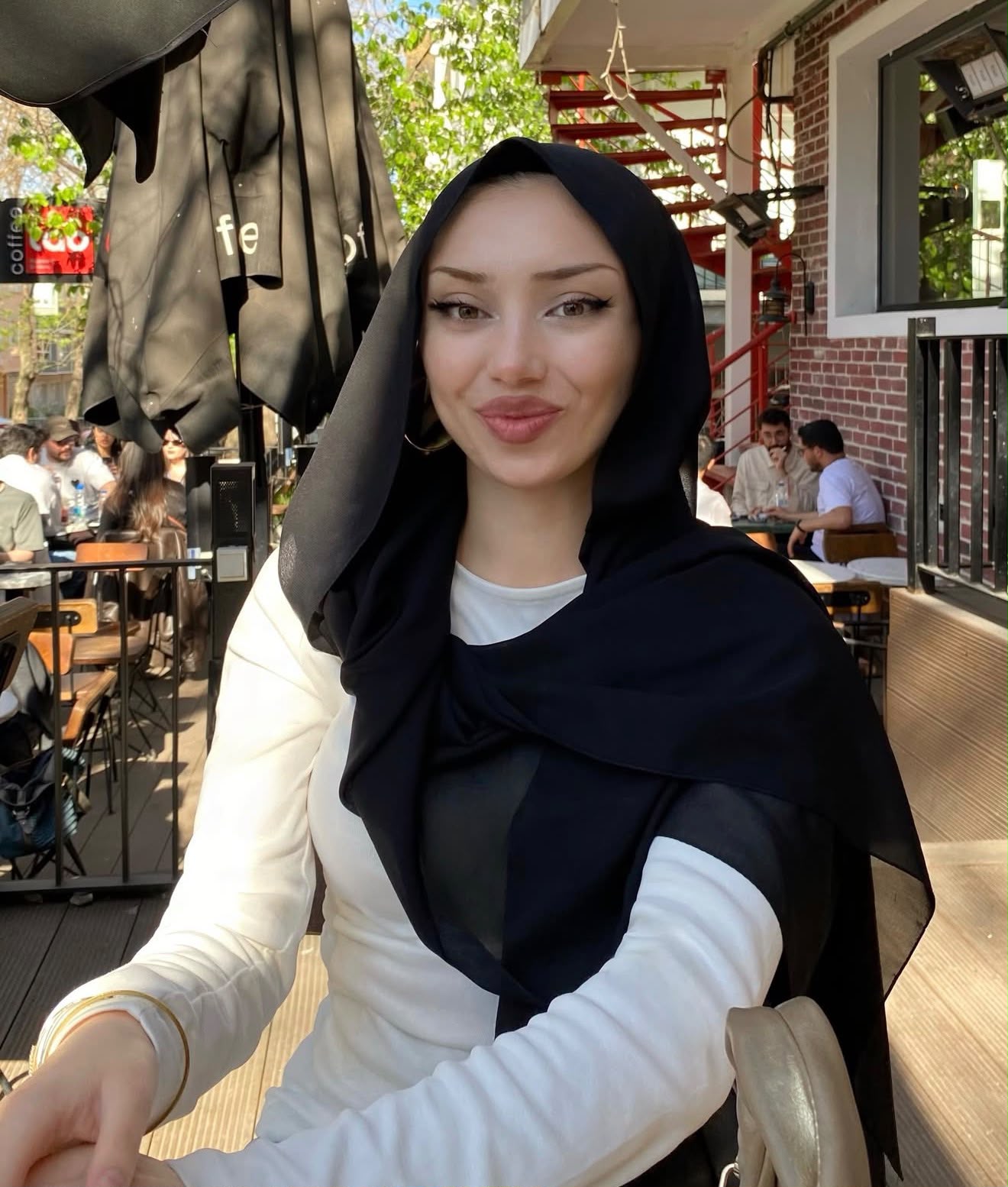 Körfez Tatlı Dilli Bayan Escort Bayan Şeyda